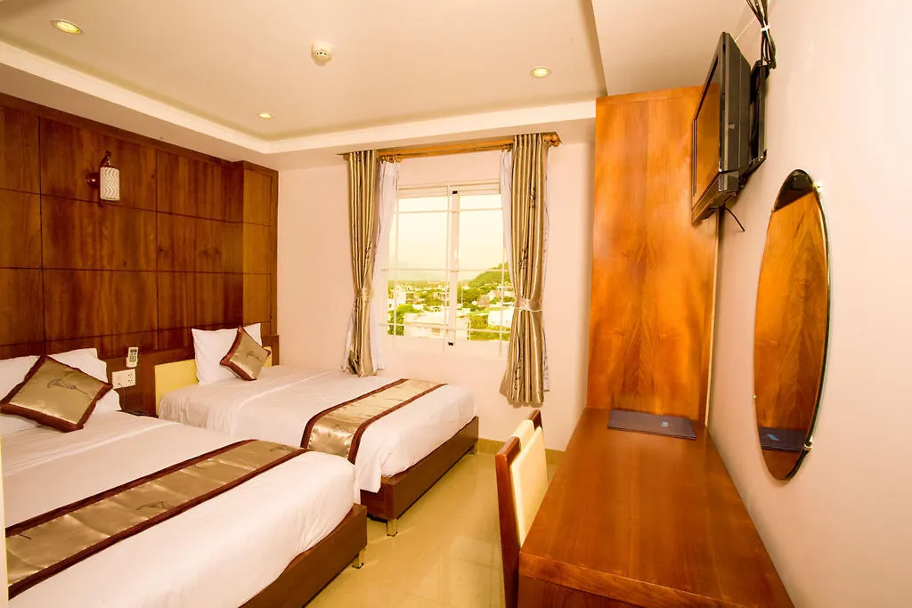 Ngoc Hong Hotel Nha Trang 2*,  Wietnam